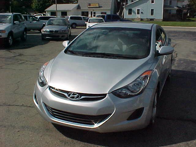 2011 Hyundai Elantra 4WD 4dr V6 SR5 Sport