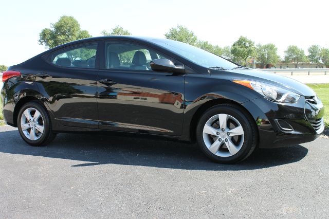 2011 Hyundai Elantra 4WD 4dr V6 SR5 Sport