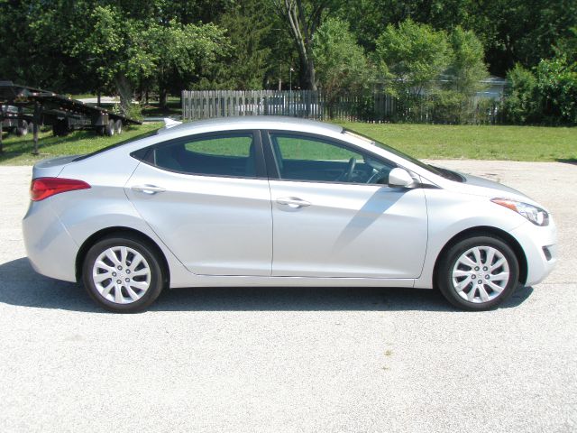 2011 Hyundai Elantra FWD 4dr Sport