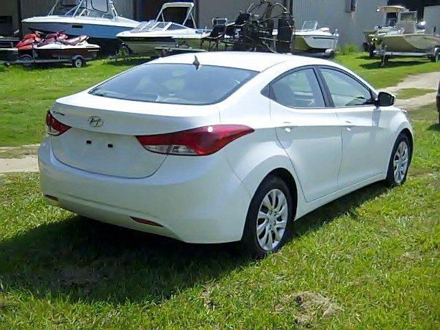 2011 Hyundai Elantra FWD 4dr Sport