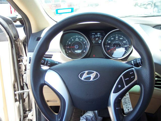 2011 Hyundai Elantra 4WD 4dr V6 SR5 Sport