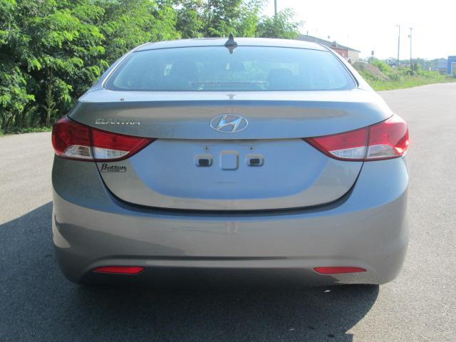 2011 Hyundai Elantra FWD 4dr Sport