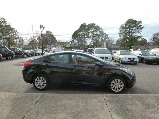 2012 Hyundai Elantra 4WD 4dr V6 SR5 Sport