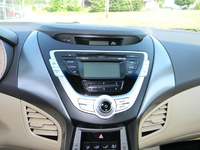 2012 Hyundai Elantra SLT 25