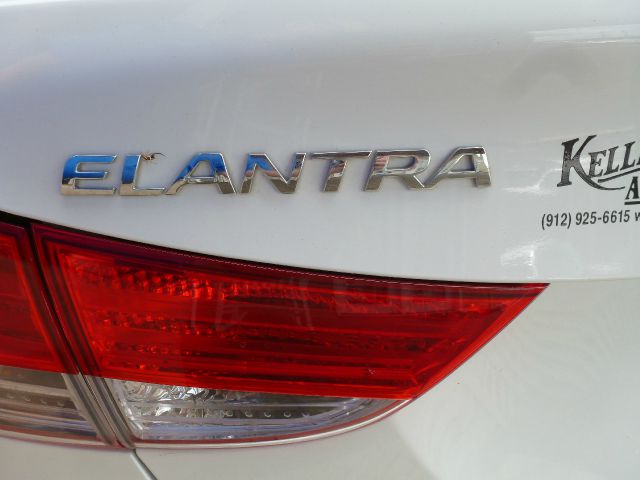 2012 Hyundai Elantra SLT 25