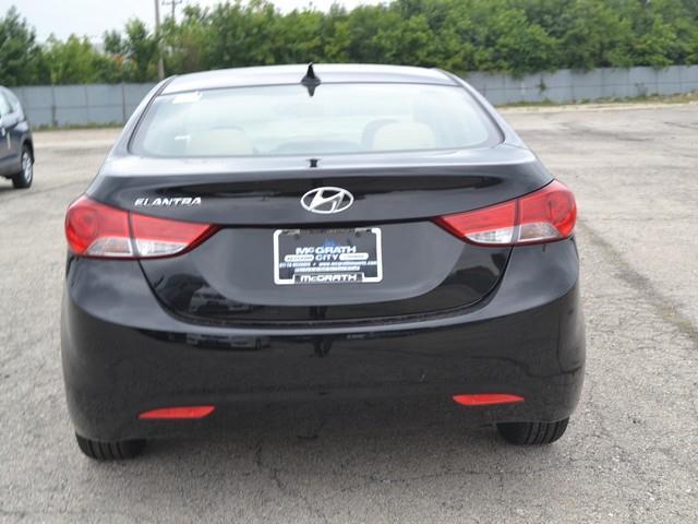 2013 Hyundai Elantra FWD 4dr Sport