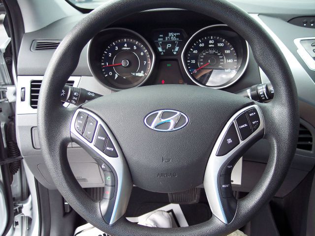 2013 Hyundai Elantra 4WD 4dr V6 SR5 Sport