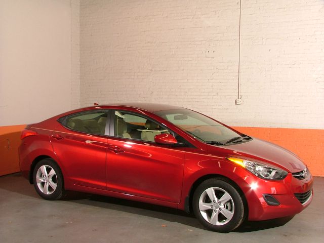 2013 Hyundai Elantra 4WD 4dr V6 SR5 Sport