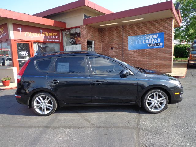 2010 Hyundai Elantra Touring W/1sh GT