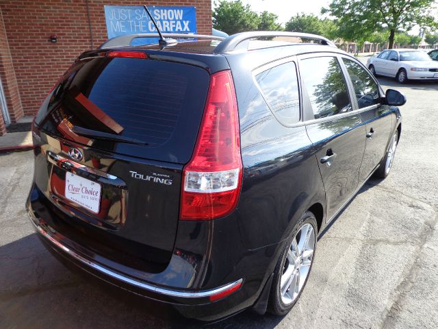 2010 Hyundai Elantra Touring W/1sh GT