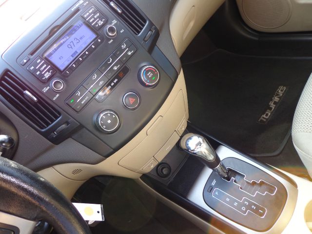 2010 Hyundai Elantra Touring W/1sh GT