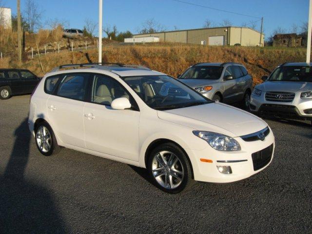 2012 Hyundai Elantra Touring SE