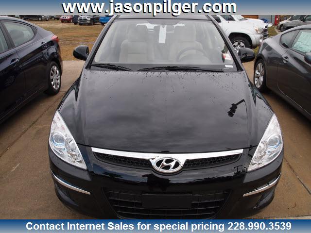 2012 Hyundai Elantra Touring 4dr Sdn I4 Man LX