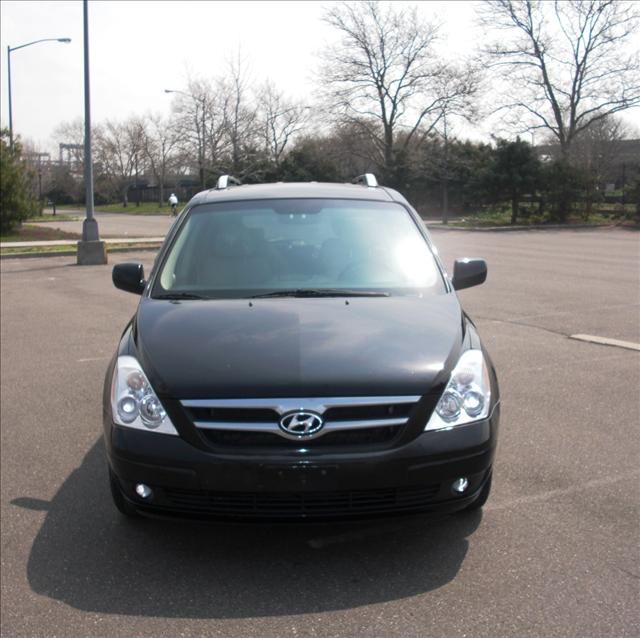 2007 Hyundai Entourage Unknown