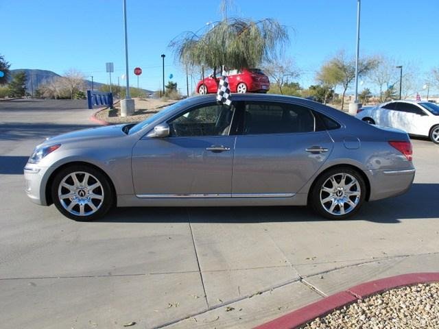 2011 Hyundai Equus AWD W/navigation 1 Owner Carfax