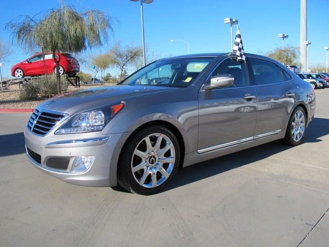 2011 Hyundai Equus AWD W/navigation 1 Owner Carfax