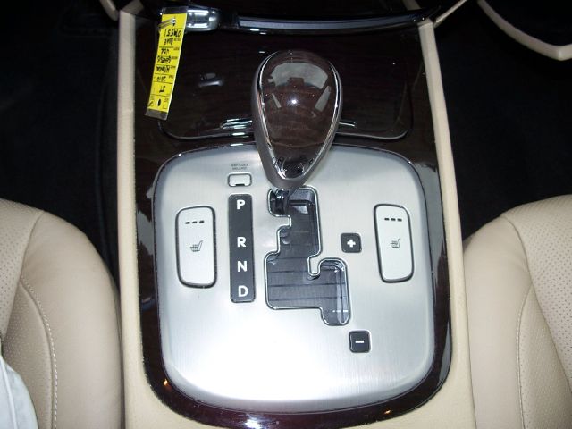 2010 Hyundai Genesis 1-LT