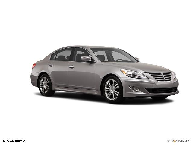 2012 Hyundai Genesis 4dr 4WD Limited