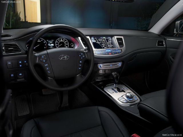 2013 Hyundai Genesis XLT Crewcab