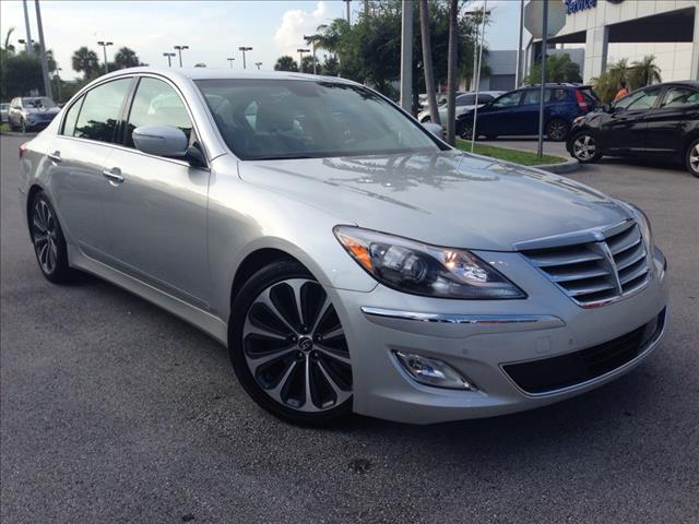 2013 Hyundai Genesis 2DR CPE SE MT