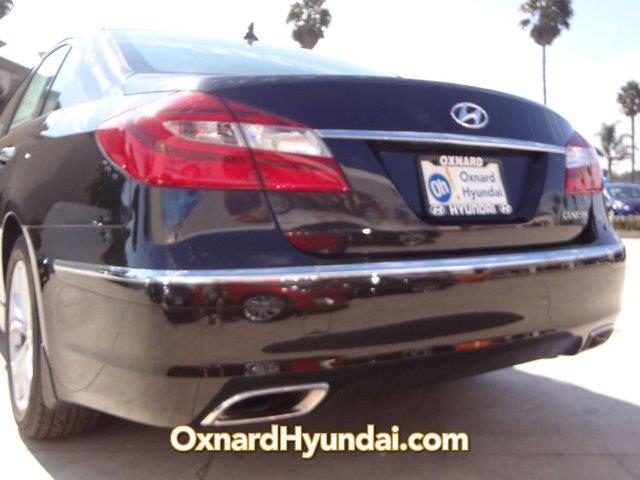 2013 Hyundai Genesis Adventurer Model 4WD