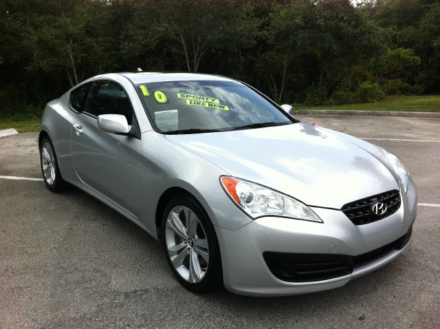 2010 Hyundai Genesis Coupe ALL Wheel Drive..v-6..local Trade