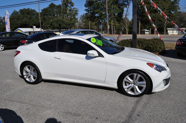 2010 Hyundai Genesis Coupe 2008 Dodge