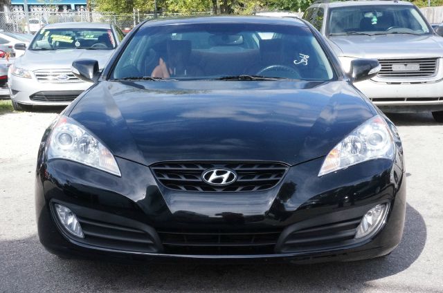 2010 Hyundai Genesis Coupe AWD 4dr SLT1