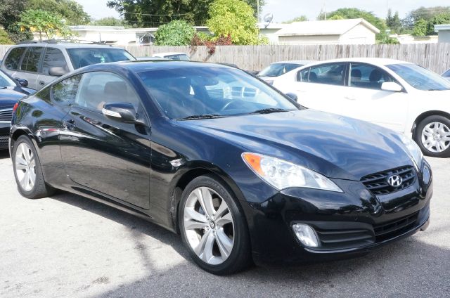 2010 Hyundai Genesis Coupe AWD 4dr SLT1