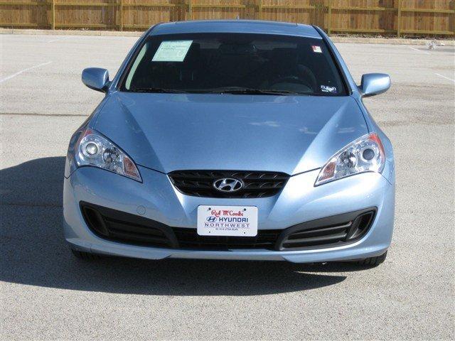 2011 Hyundai Genesis Coupe Premium