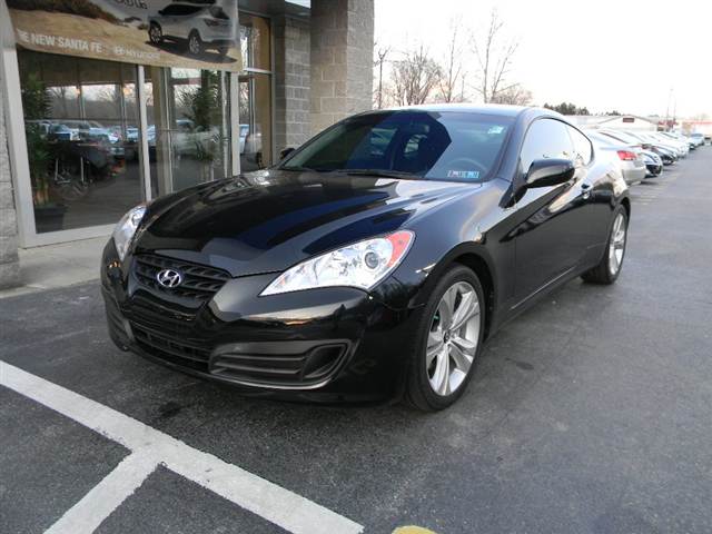 2011 Hyundai Genesis Coupe AWD 4dr SLT1