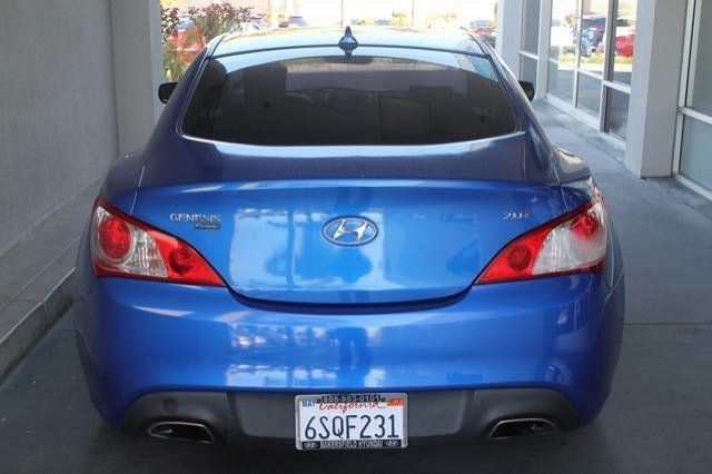 2011 Hyundai Genesis Coupe AWD 4dr SLT1