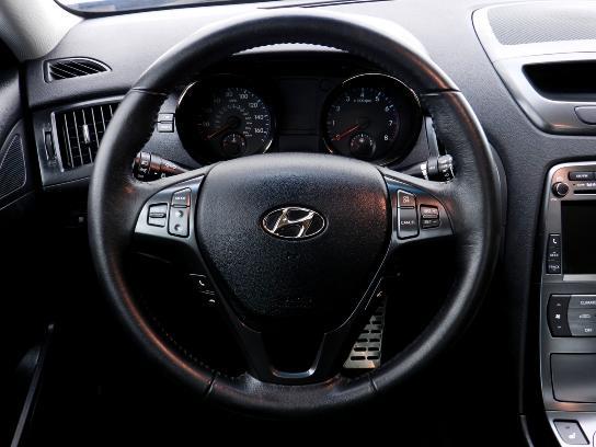 2011 Hyundai Genesis Coupe Passion