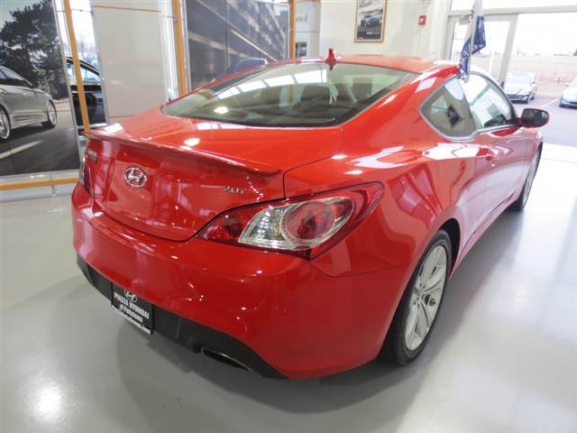 2011 Hyundai Genesis Coupe AWD 4dr SLT1