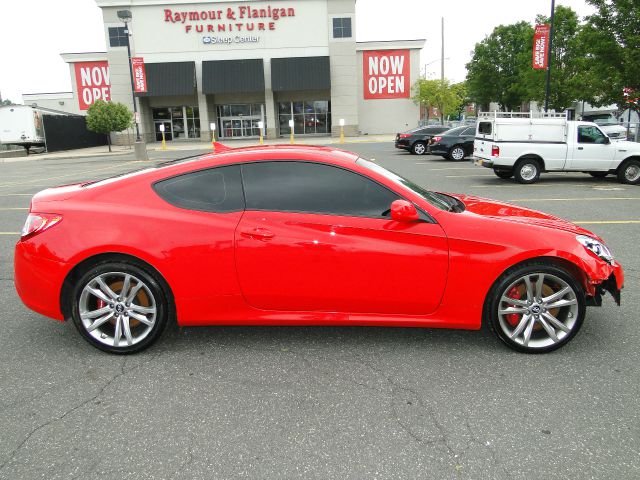 2011 Hyundai Genesis Coupe Mulliner AWD Coupe