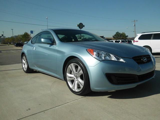 2011 Hyundai Genesis Coupe AWD 4dr SLT1