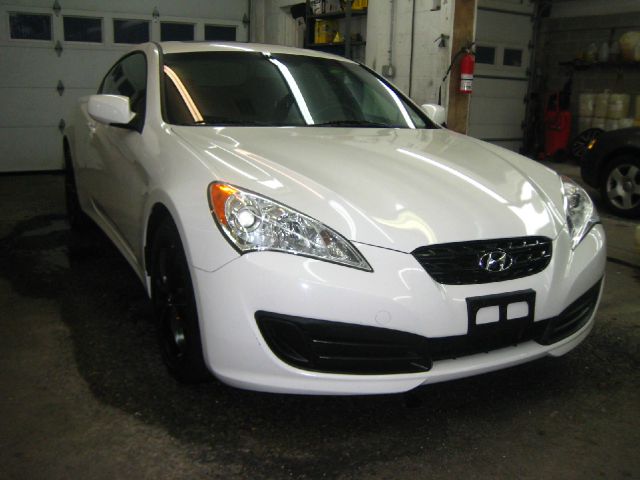 2012 Hyundai Genesis Coupe 2008 Dodge