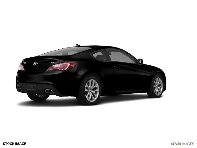 2013 Hyundai Genesis Coupe 530i Sport Package