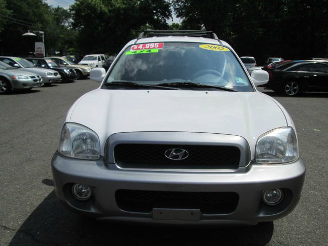 2002 Hyundai Santa Fe LS Truck