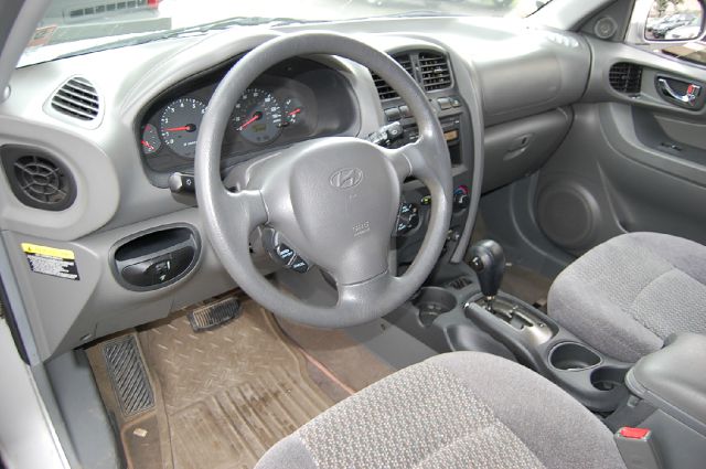 2003 Hyundai Santa Fe S Sedan