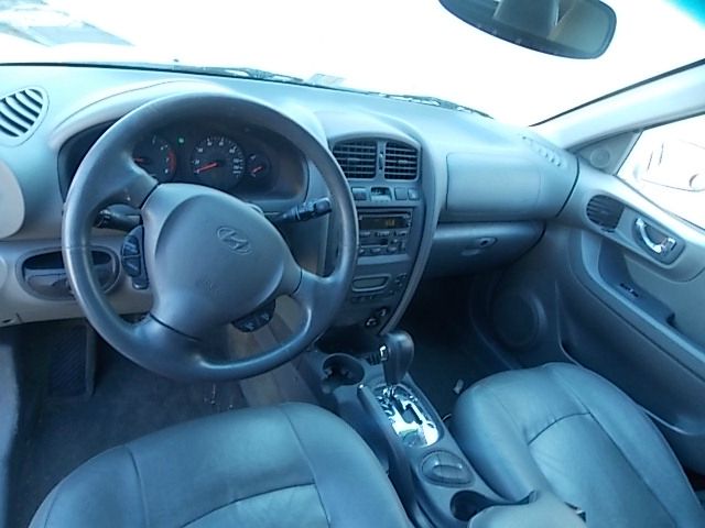 2003 Hyundai Santa Fe FWD 4dr Sport