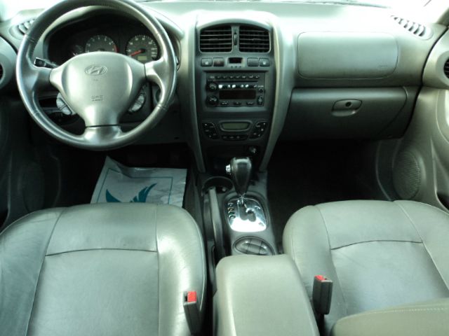 2003 Hyundai Santa Fe FWD 4dr Sport