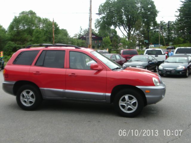 2004 Hyundai Santa Fe 4dr Sdn 2.4L FWD