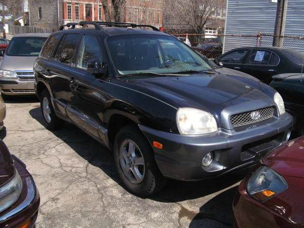 2004 Hyundai Santa Fe 4dr Sdn 2.4L FWD