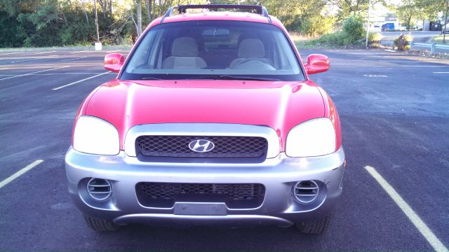 2004 Hyundai Santa Fe Base