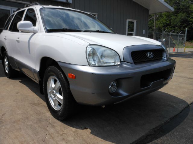 2004 Hyundai Santa Fe Reg Cab 135 WB