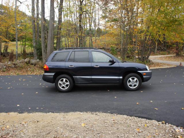 2004 Hyundai Santa Fe FWD 4dr Sport