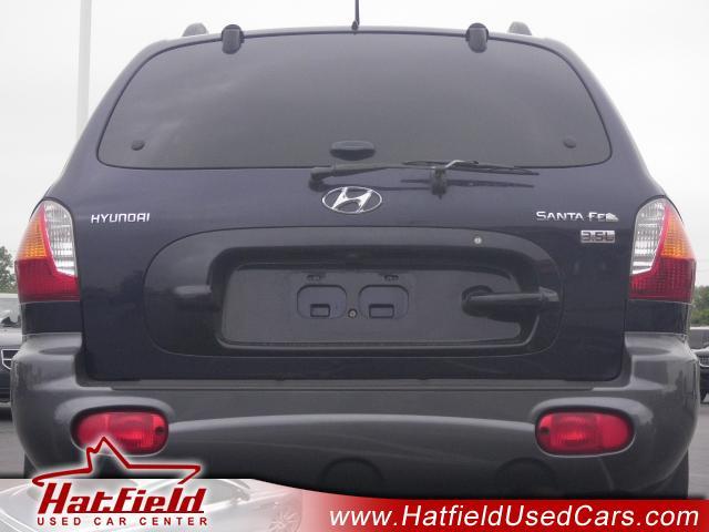 2004 Hyundai Santa Fe FWD 4dr Sport