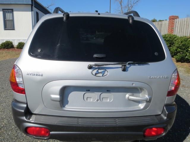 2004 Hyundai Santa Fe Unknown