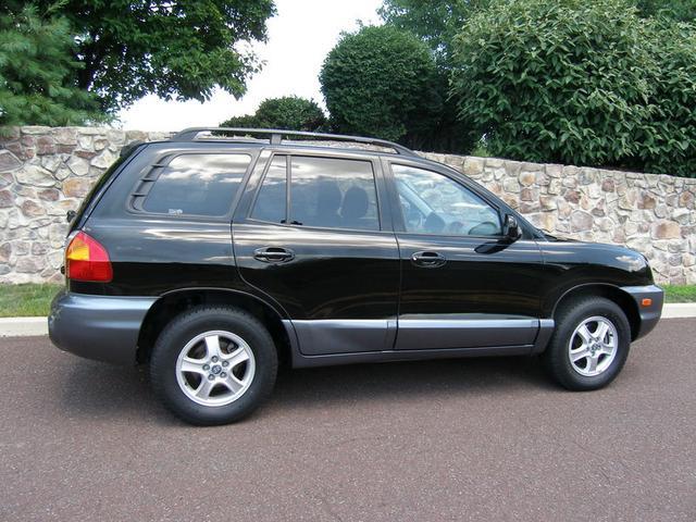 2004 Hyundai Santa Fe FWD 4dr Sport